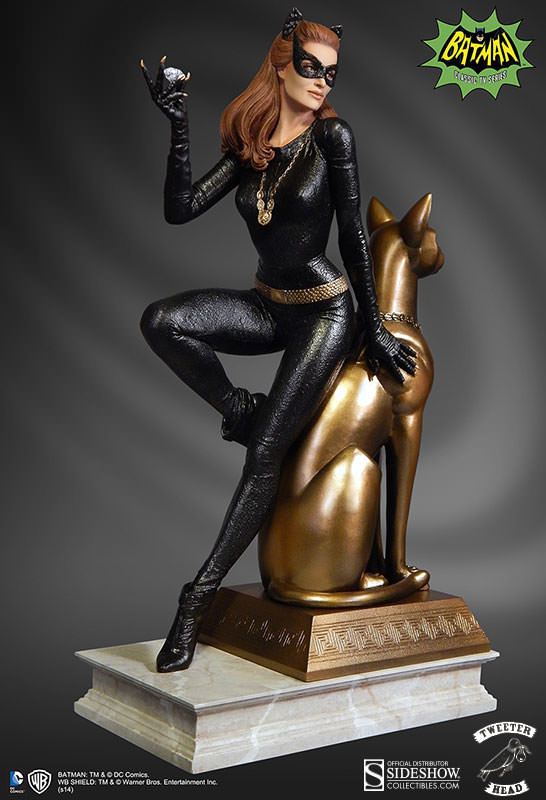 902188-catwoman-001